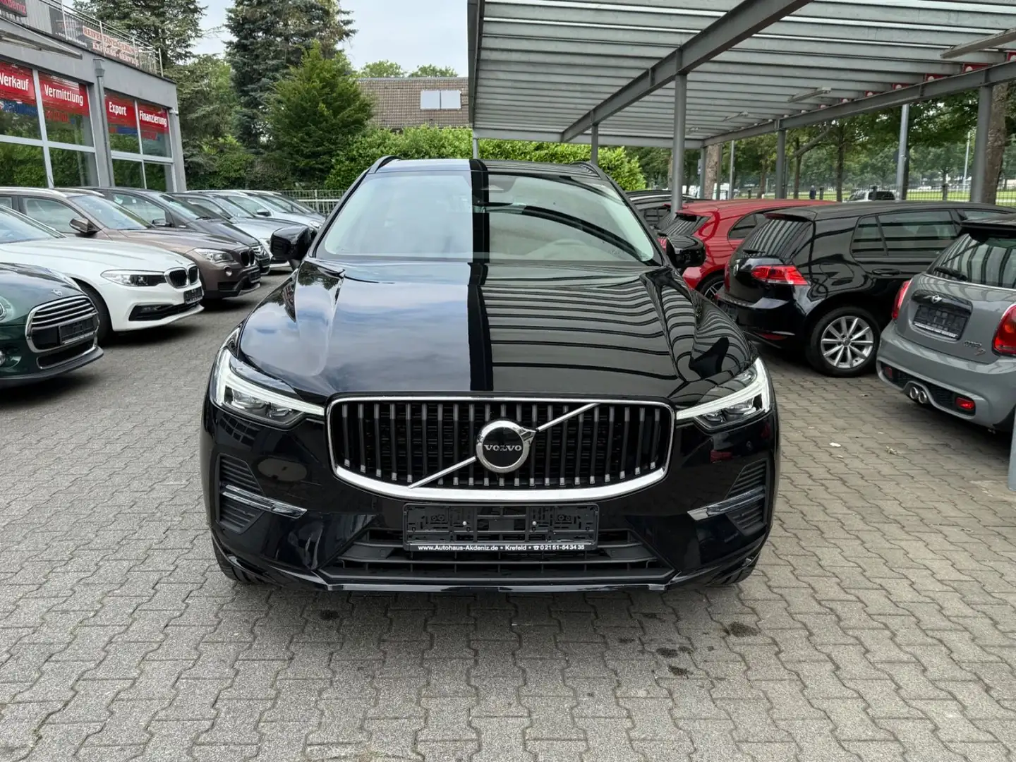 Volvo XC60 Essential AWD |RFK|CarPlay| Noir - 2