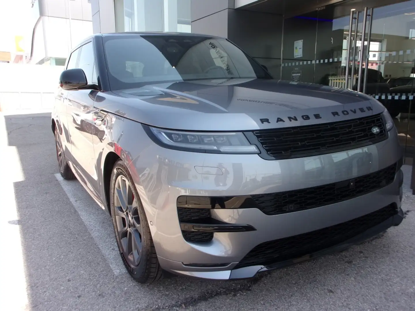 Land Rover Range Rover Sport 3.0D TD6 MHEV Dynamic SE 300 Gris - 2