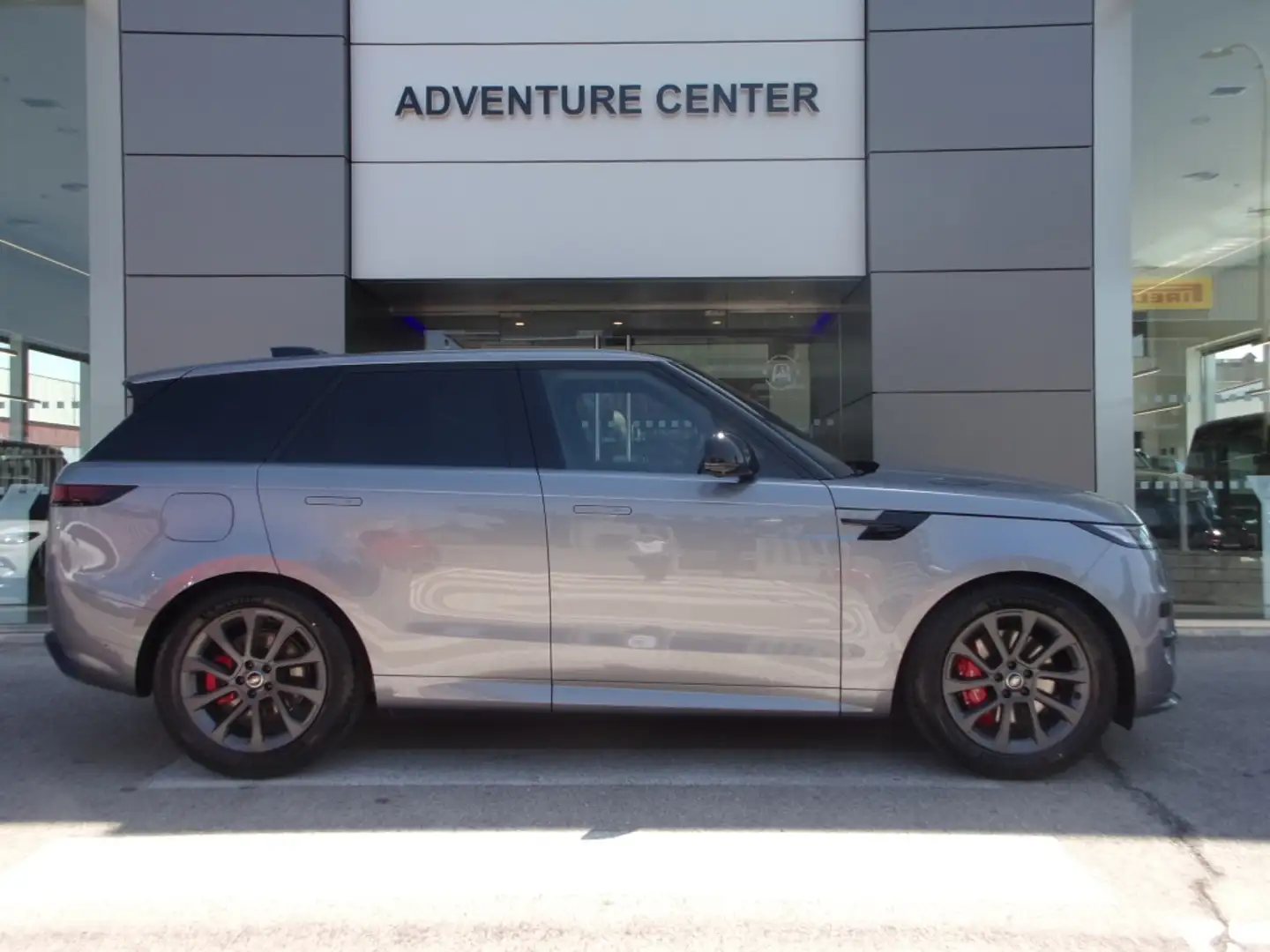 Land Rover Range Rover Sport 3.0D TD6 MHEV Dynamic SE 300 Gris - 1