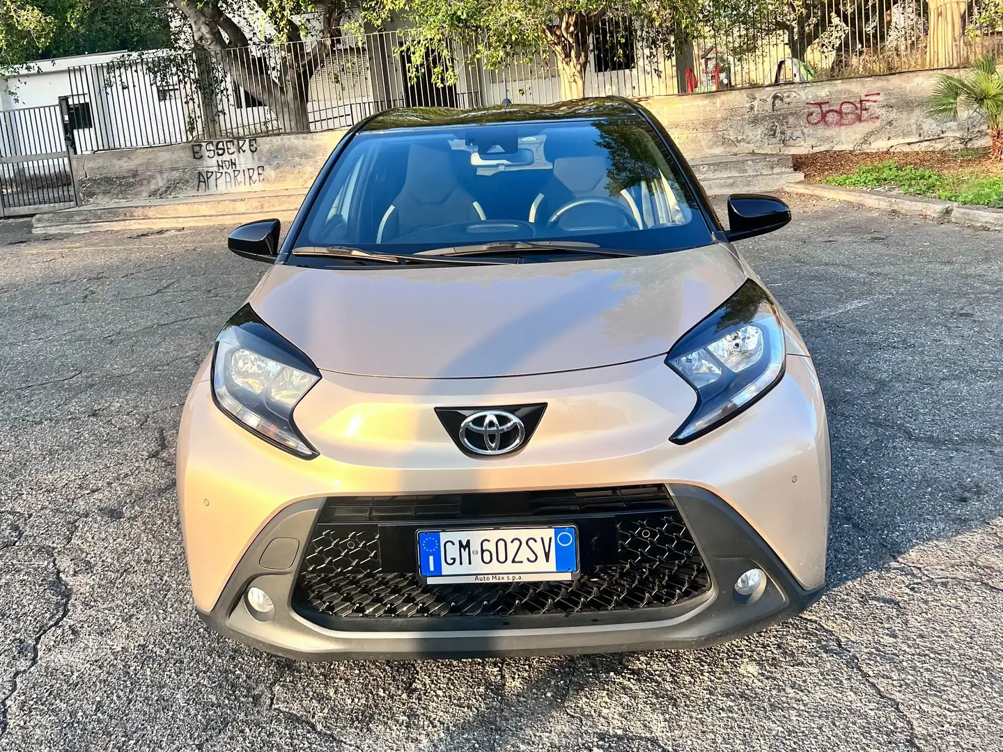 Toyota Aygo Aygo X X 1.0 Trend 72cv Beige - 1