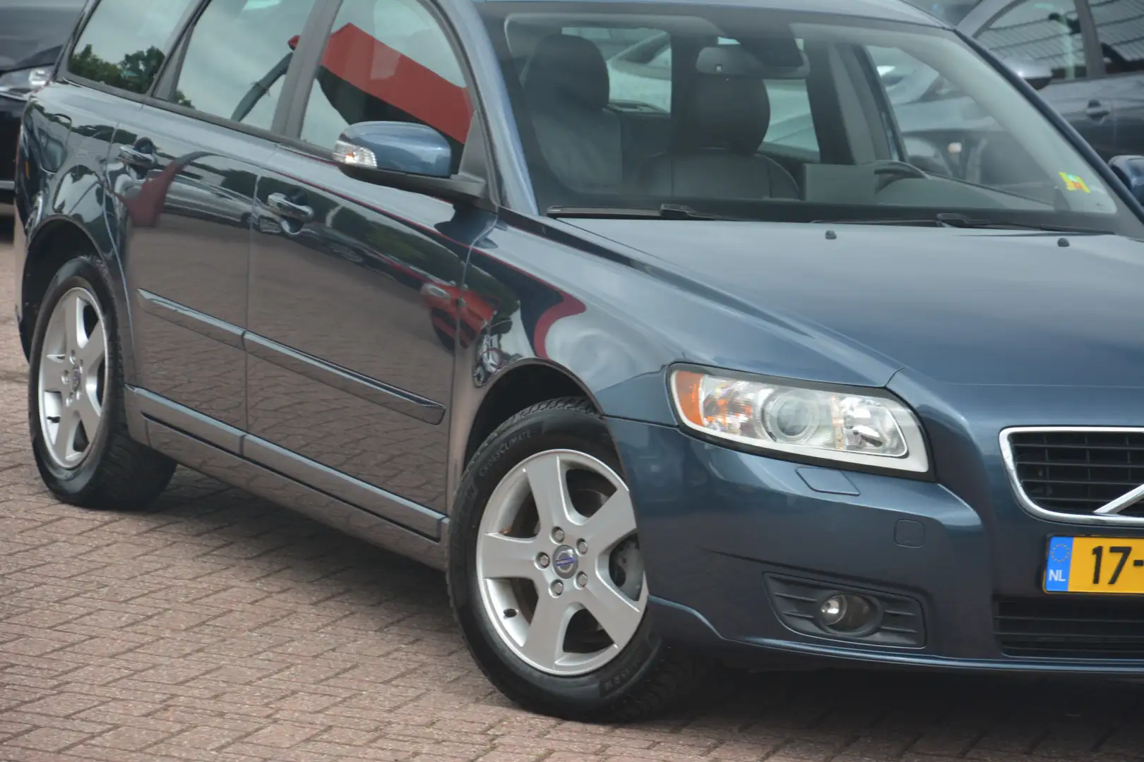 Volvo V50 1.8 Edition II | Navigatie | Cruise-control | Clim Blauw - 2