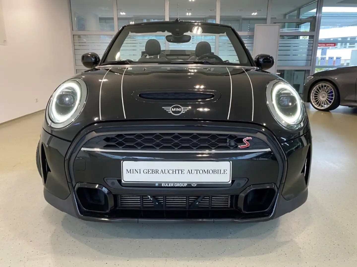 MINI Cooper S Cabrio A El. Verdeck Navi Digitales Cockpit LED ACC Mehrz Schwarz - 2