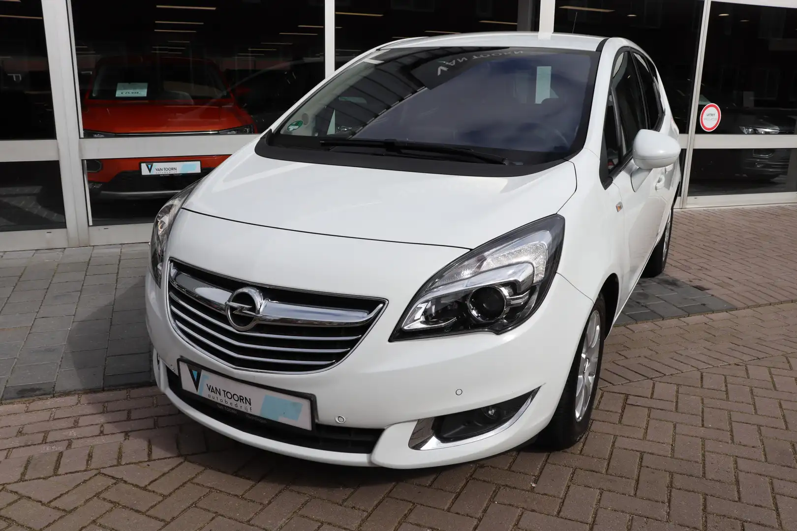 Opel Meriva 1.4 Turbo Blitz. Navigatie, stuur/stoel verwarming Wit - 2