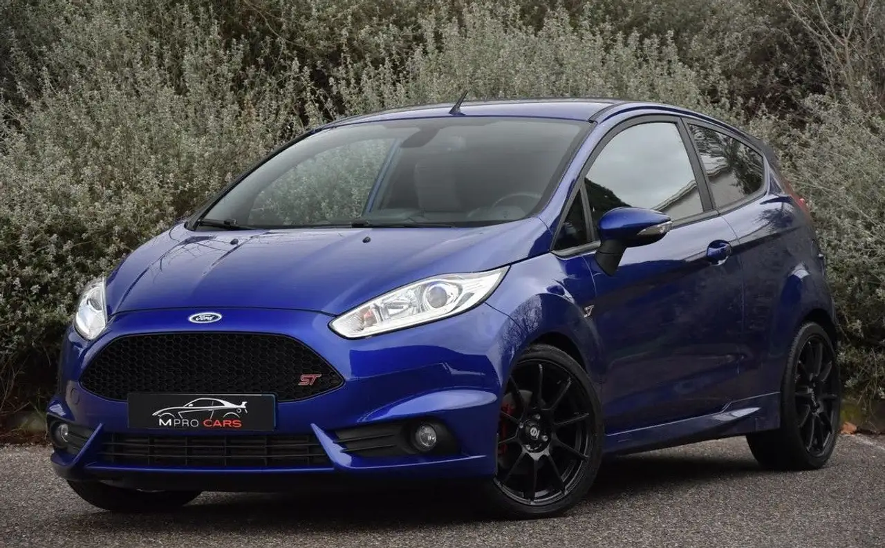 Ford Fiesta ST 1.6 180 ch Pack Performance