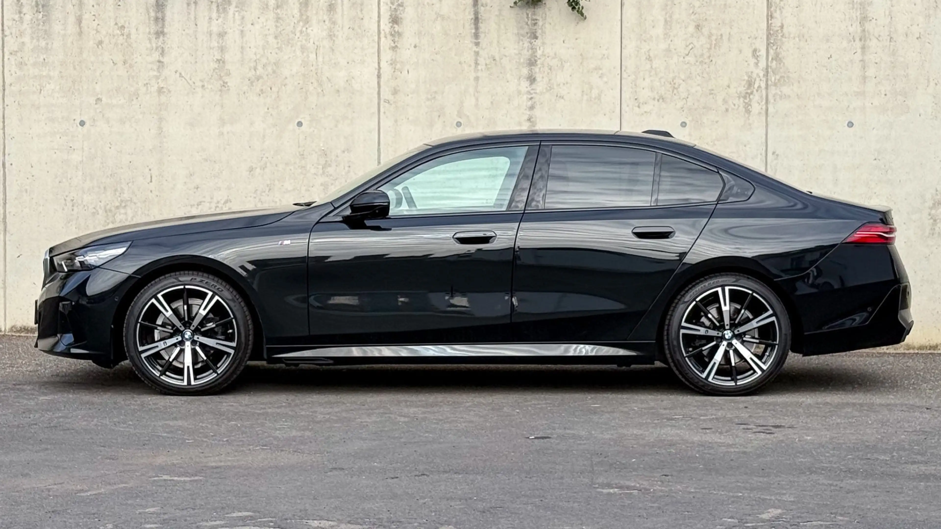 BMW 520 d xDrive M-Sportpaket — photo 6