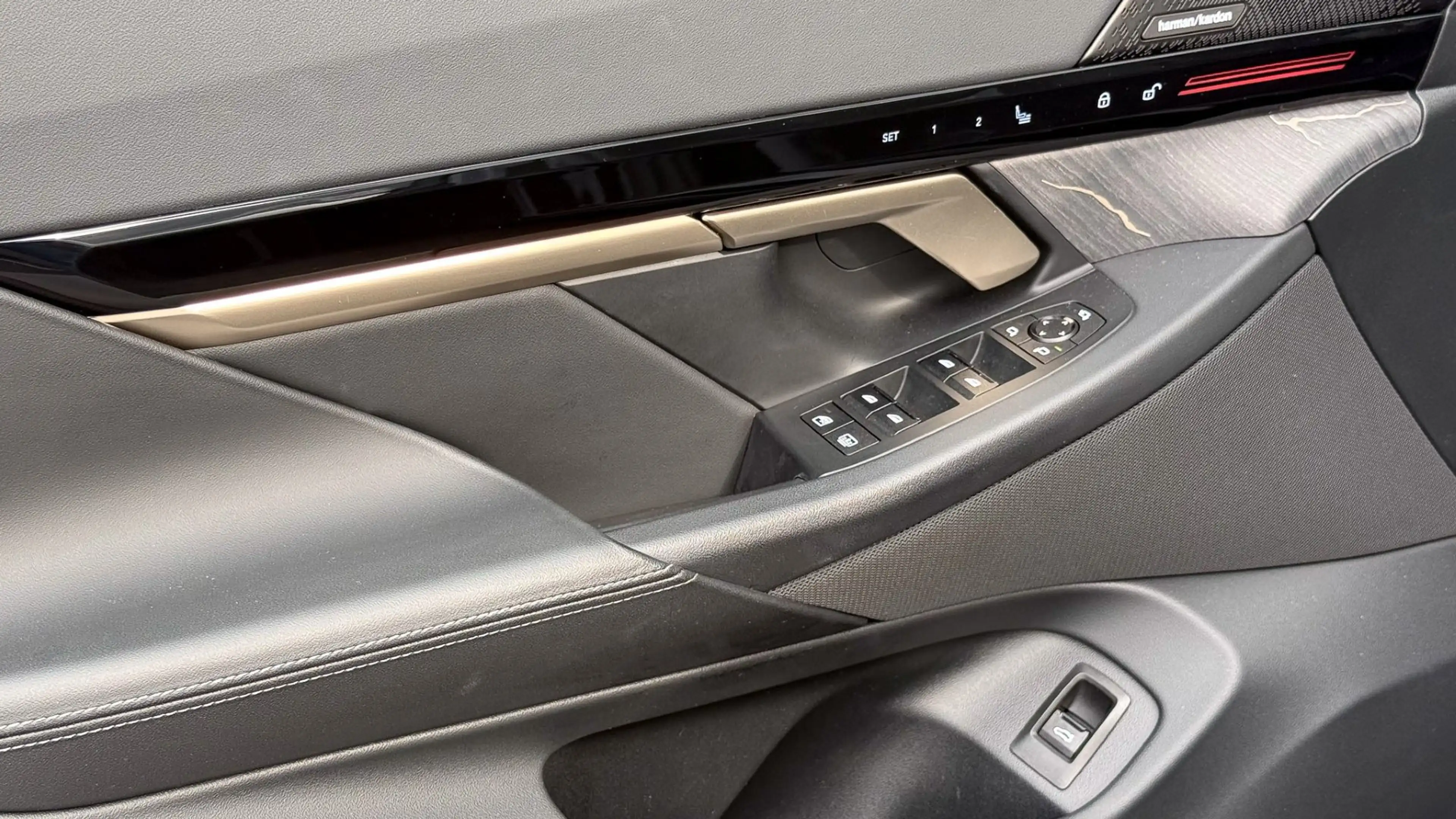 BMW 520 d xDrive M-Sportpaket — photo 12