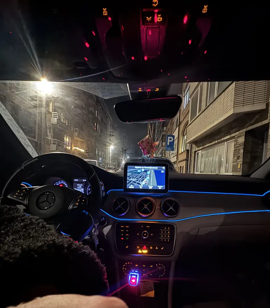 Mercedes-Benz CLA 180 cla 180 Gris - 2