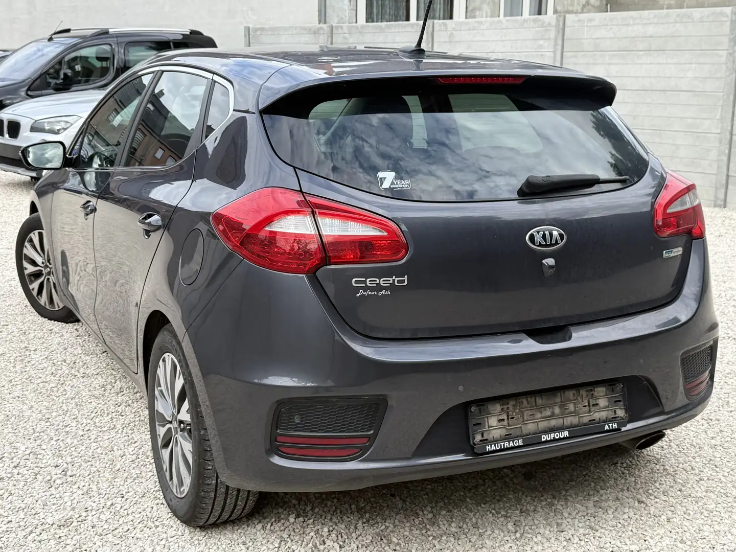 Kia Ceed / cee'd 1.4i Navi Edition ISG • DEGAT GRELE • EXPORT / - 2