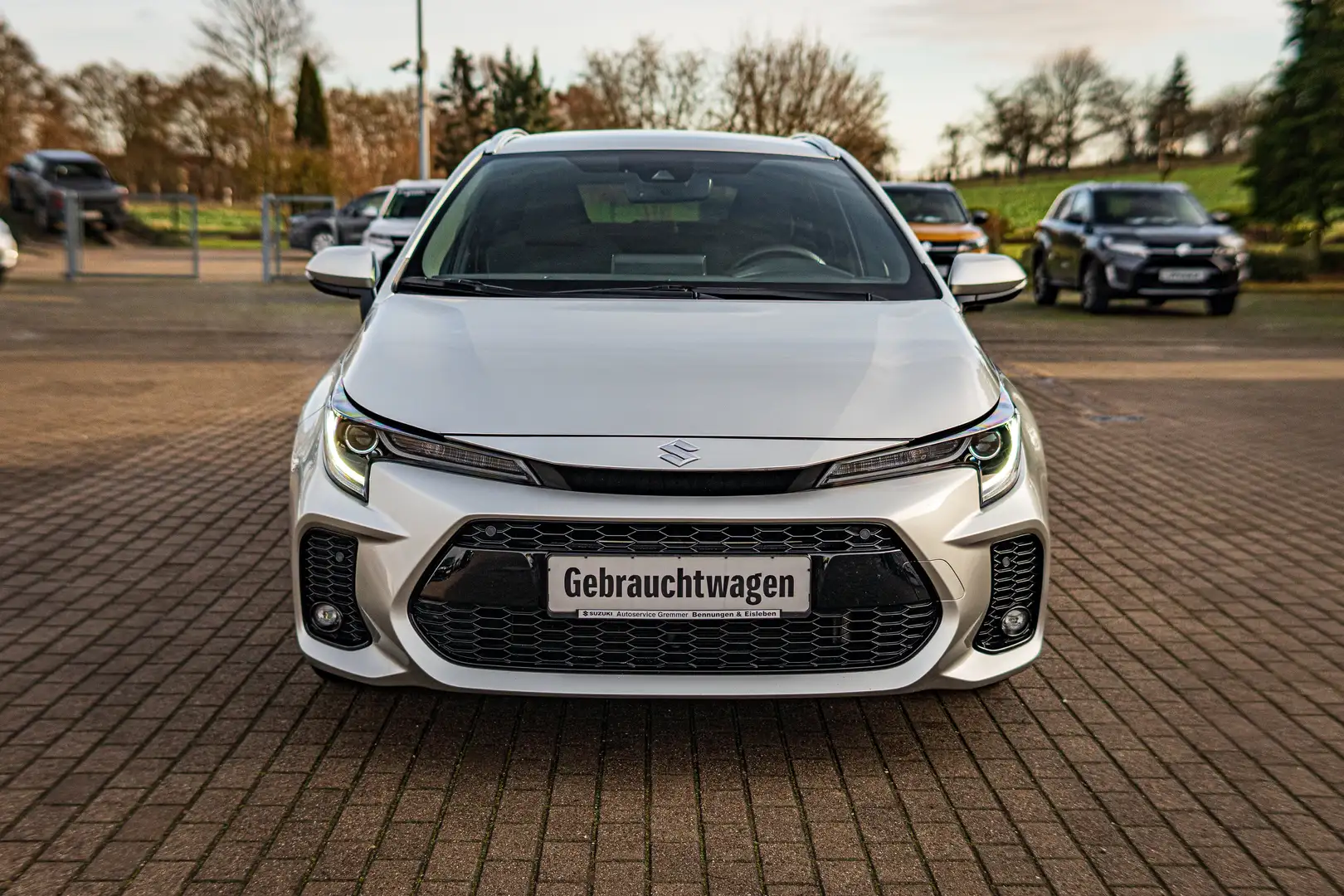 Suzuki Swace Swace 1.8 Hybrid CVT Comfort+ *AHZV *LED *LHZ *SHZ Silber - 2