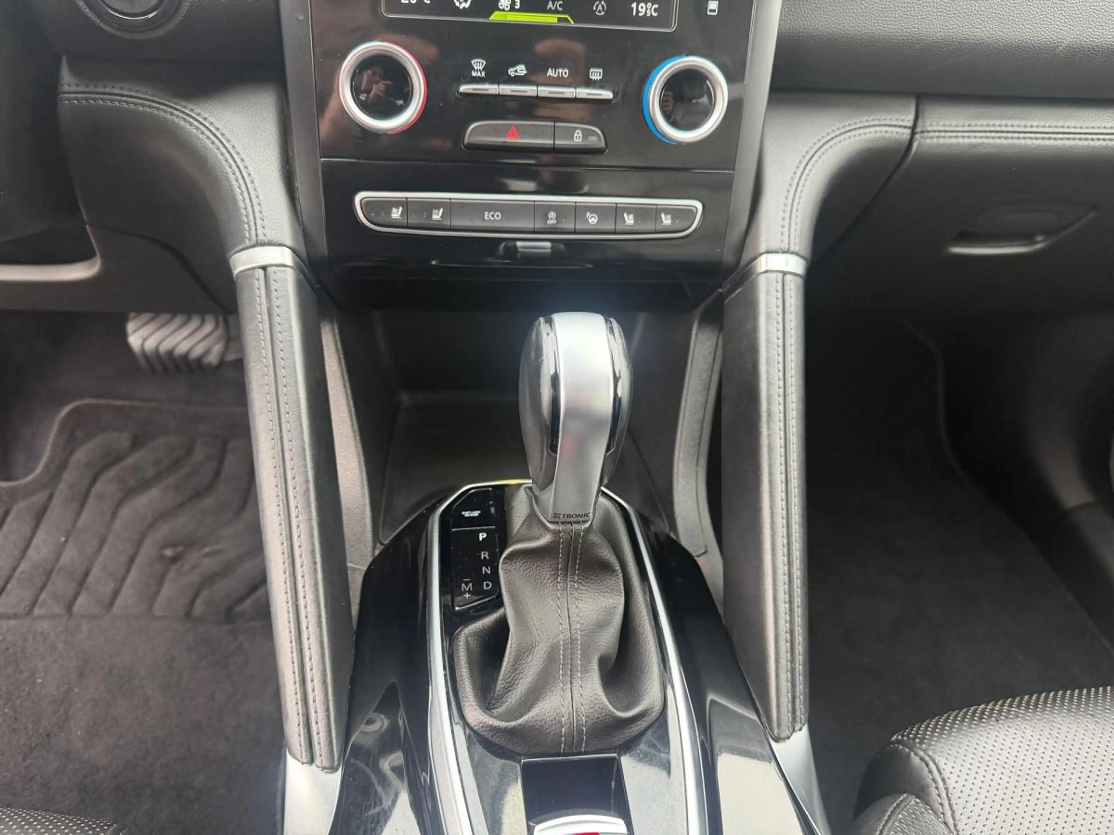 Renault Koleos Initiale Paris dCI 175 4WD Aut. — photo 9