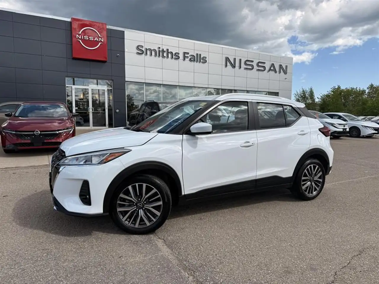 2025 Nissan Kicks