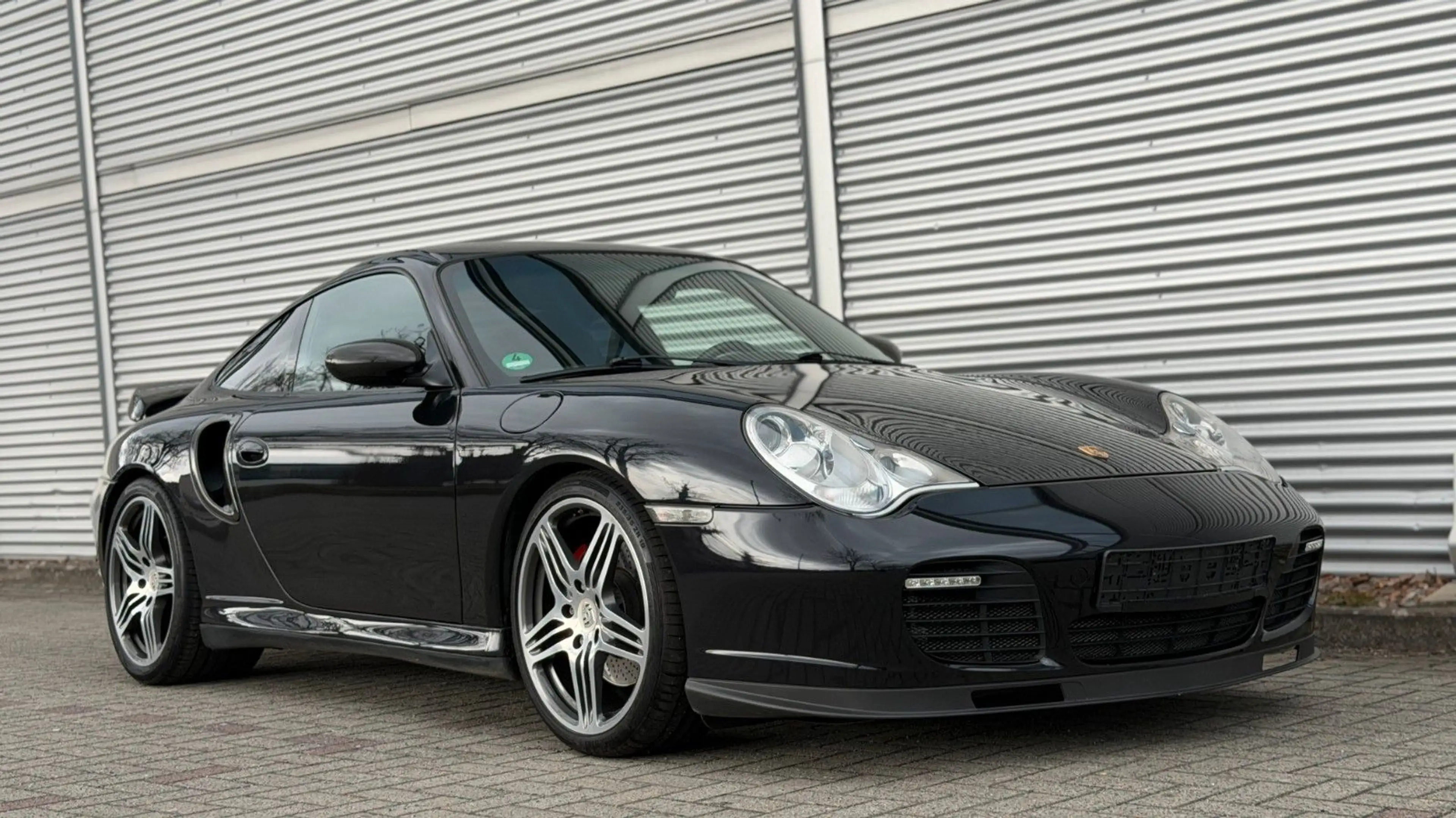Porsche 996 Turbo mit Porsche Exclusiv Ausstattung — photo 8