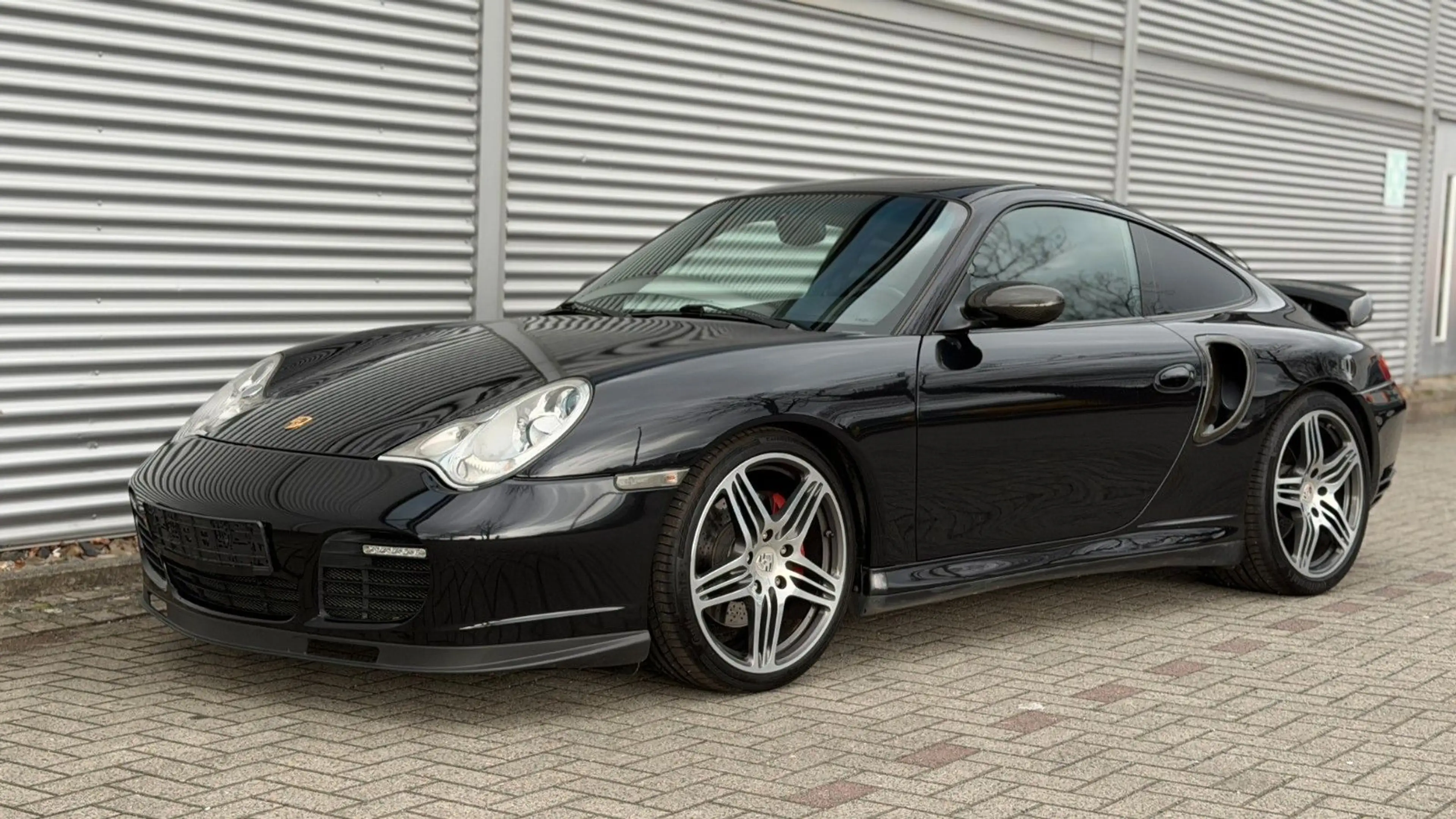 Porsche 996 Turbo mit Porsche Exclusiv Ausstattung — photo 2