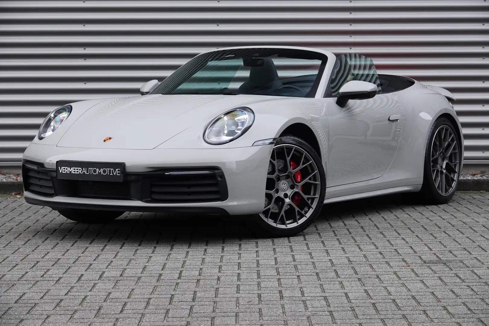 Porsche 992 Cabrio 3.0 Carrera 4 S Sport Chrono | Lift | Bose Gris - 1