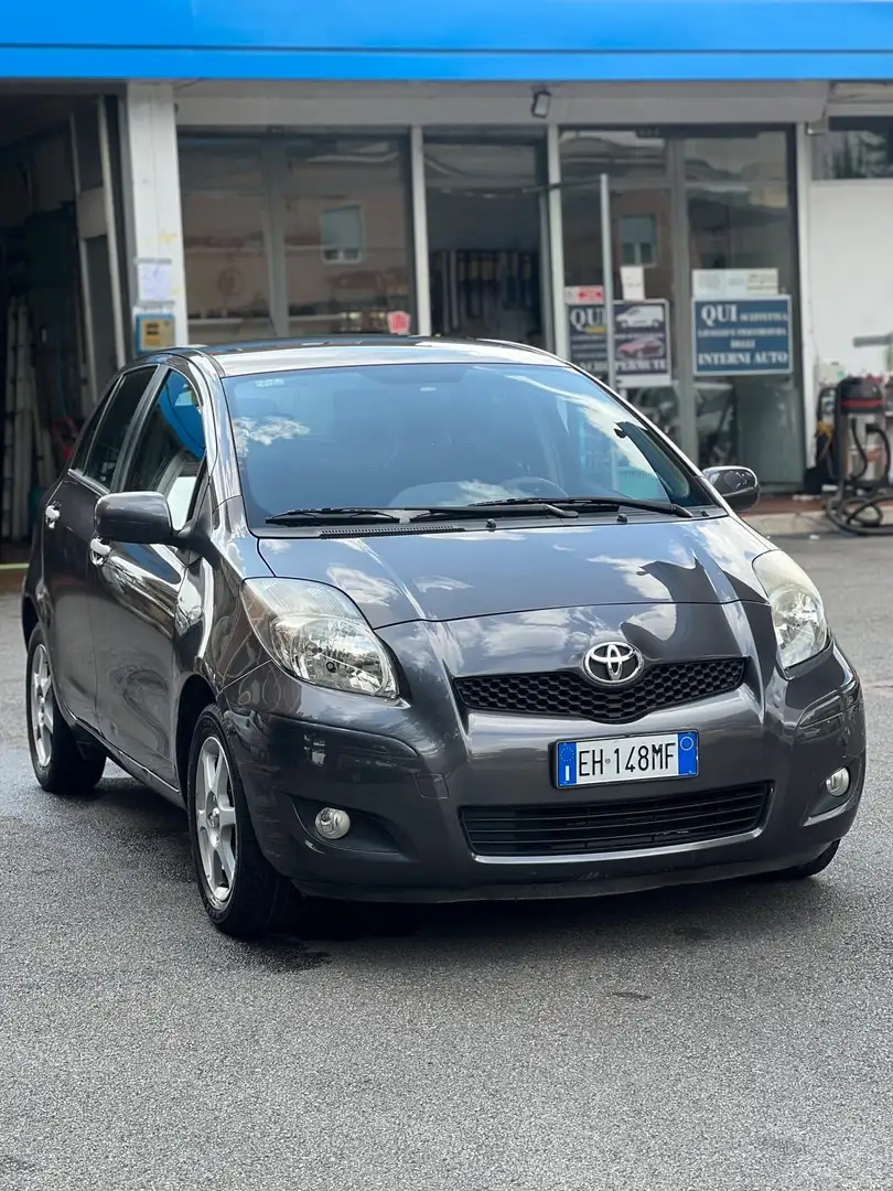 Toyota Yaris 5p 1.0 Sol my10 - 1
