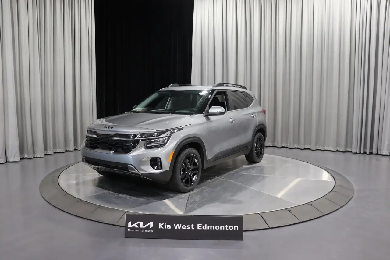 Kia Seltos снимка Kia Seltos