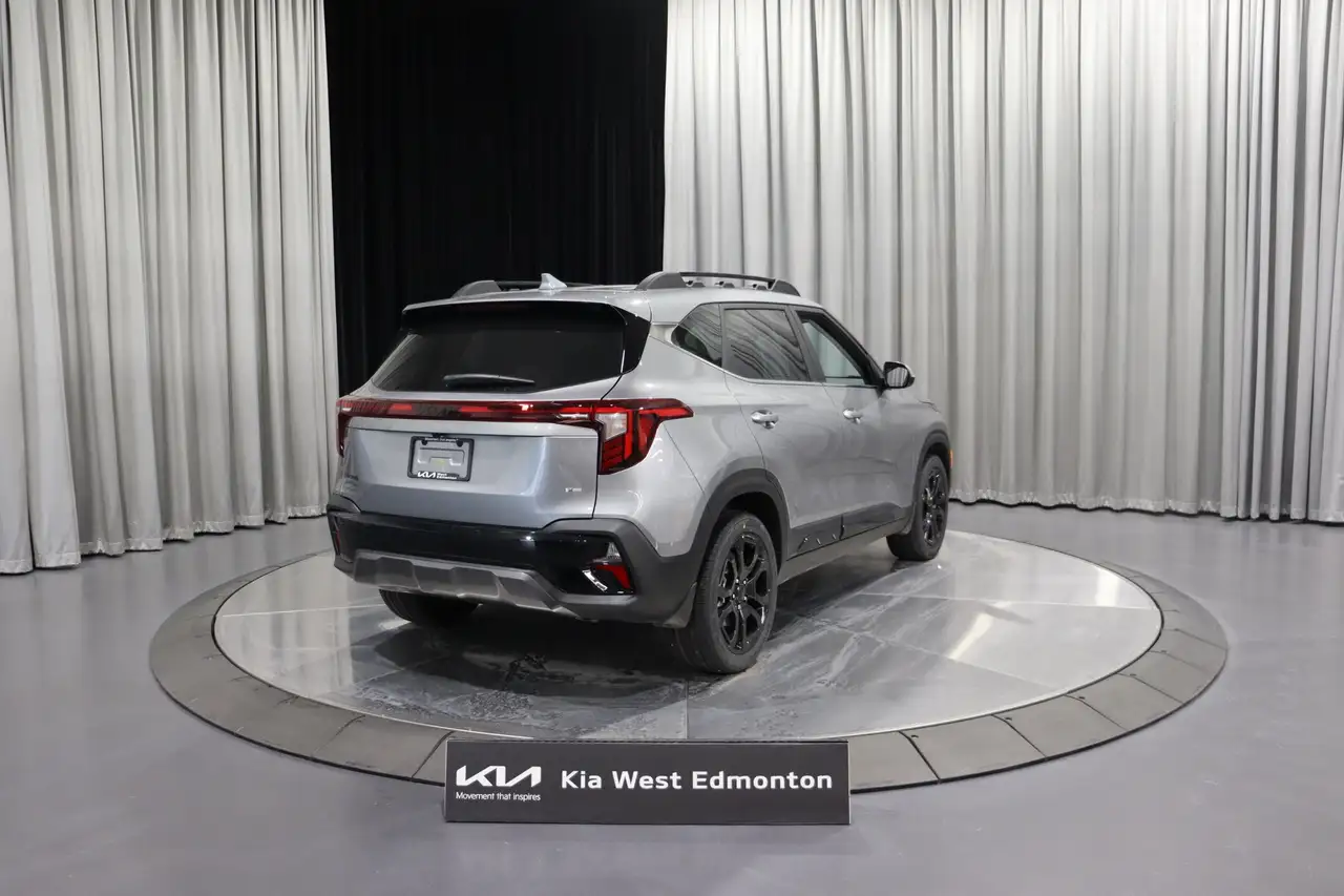 Kia Seltos снимка Kia Seltos