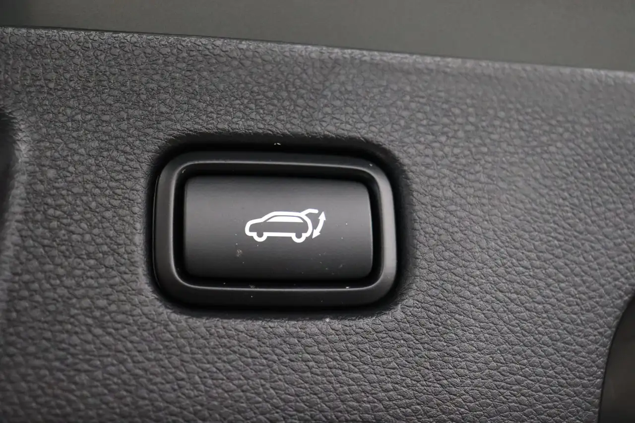 Kia Seltos снимка Kia Seltos