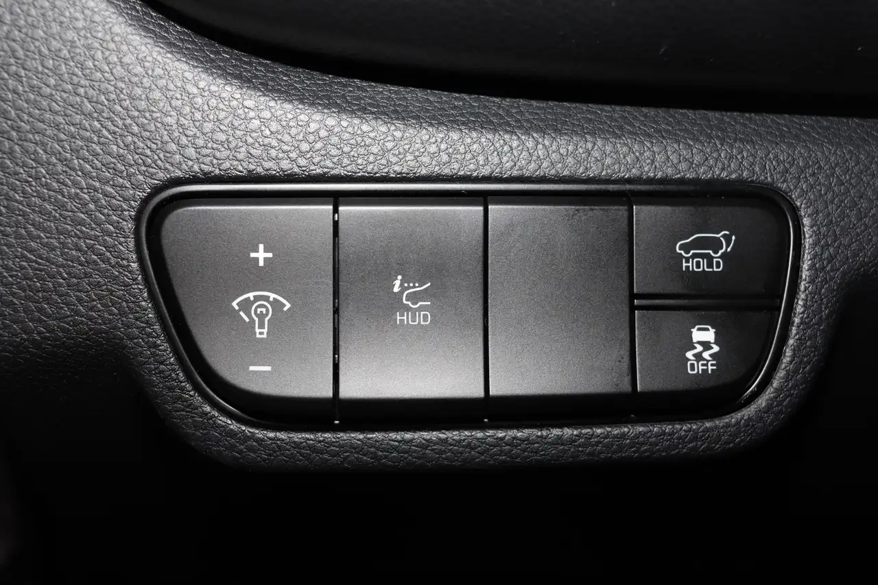 Kia Seltos снимка Kia Seltos