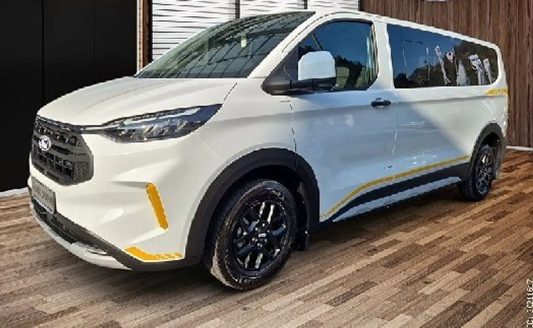 Ford Transit Custom Kombi Neues Modell 8 Sit. 4WD Automatik Trail White - 1
