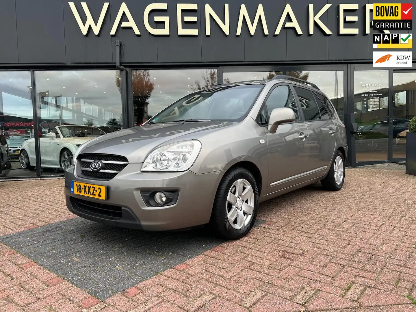 Kia Carens 2.0 CVVT X-ecutive Airco|Elektrische pakket|NAP Gris - 1