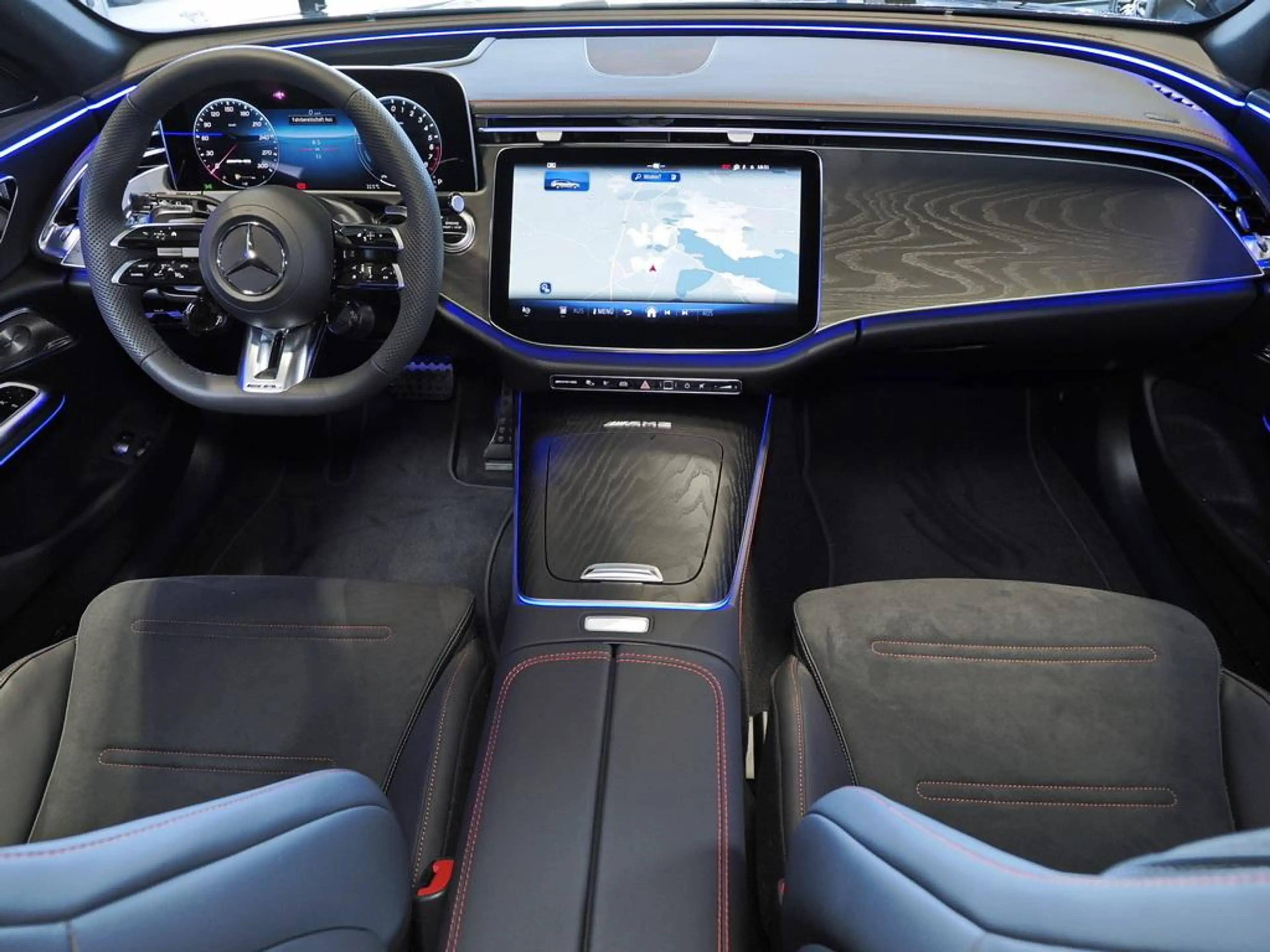 Mercedes-Benz E 53 AMG Hybr 4m+ T NIGHT-II PANO AHK 20-ZOLL — photo 14