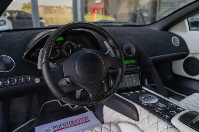 Lamborghini Murcielago view 18