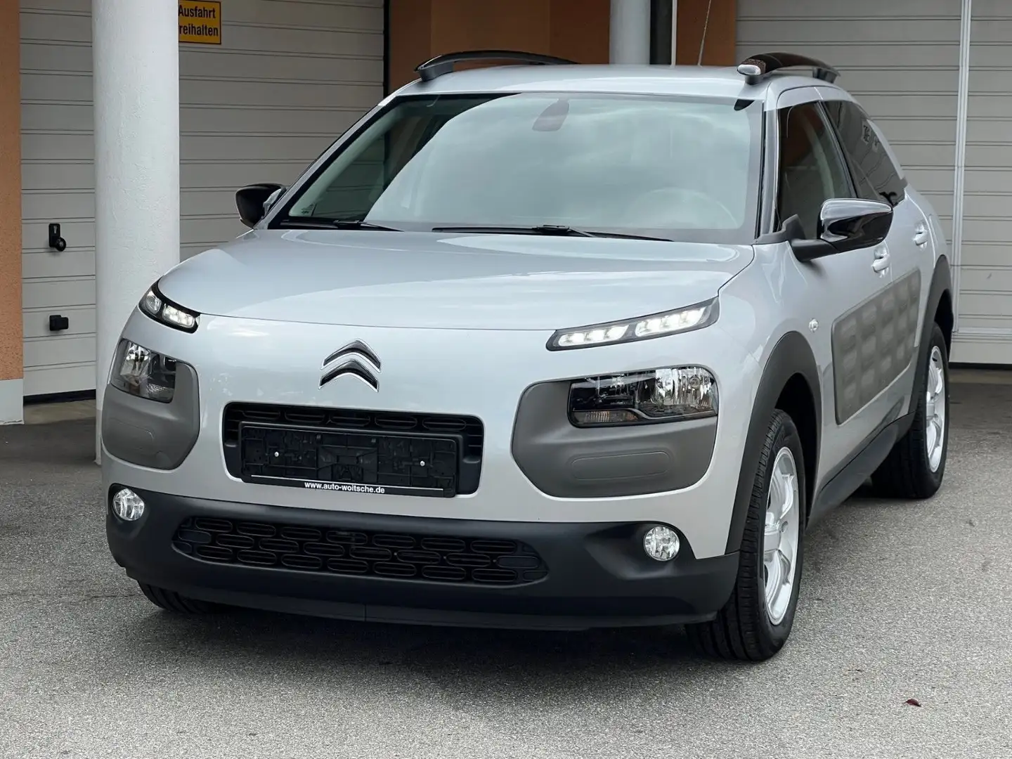 Citroen C4 Cactus Shine NAVI/ALU/ Grau - 2