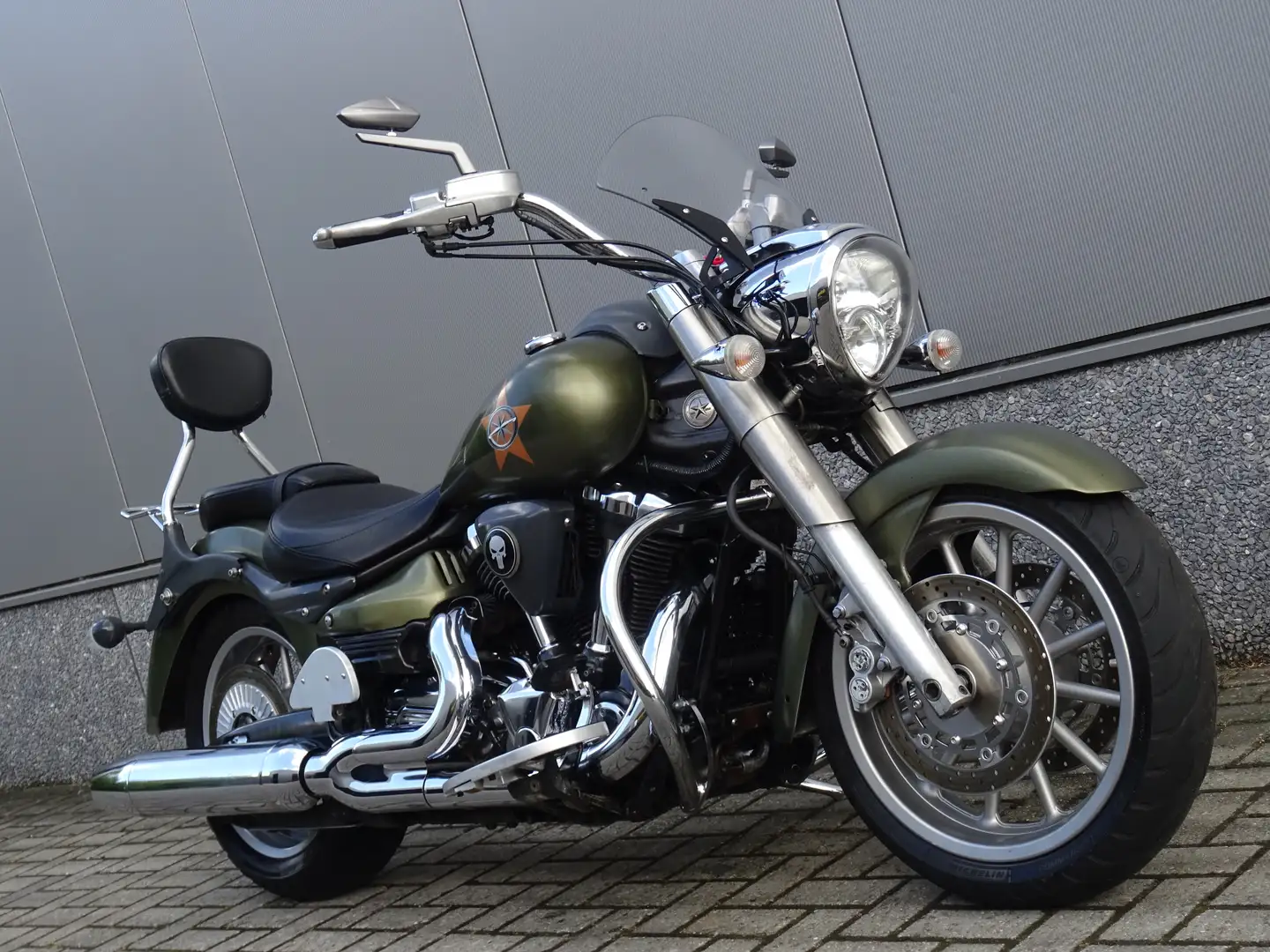 Yamaha XV 1900 Verde - 2