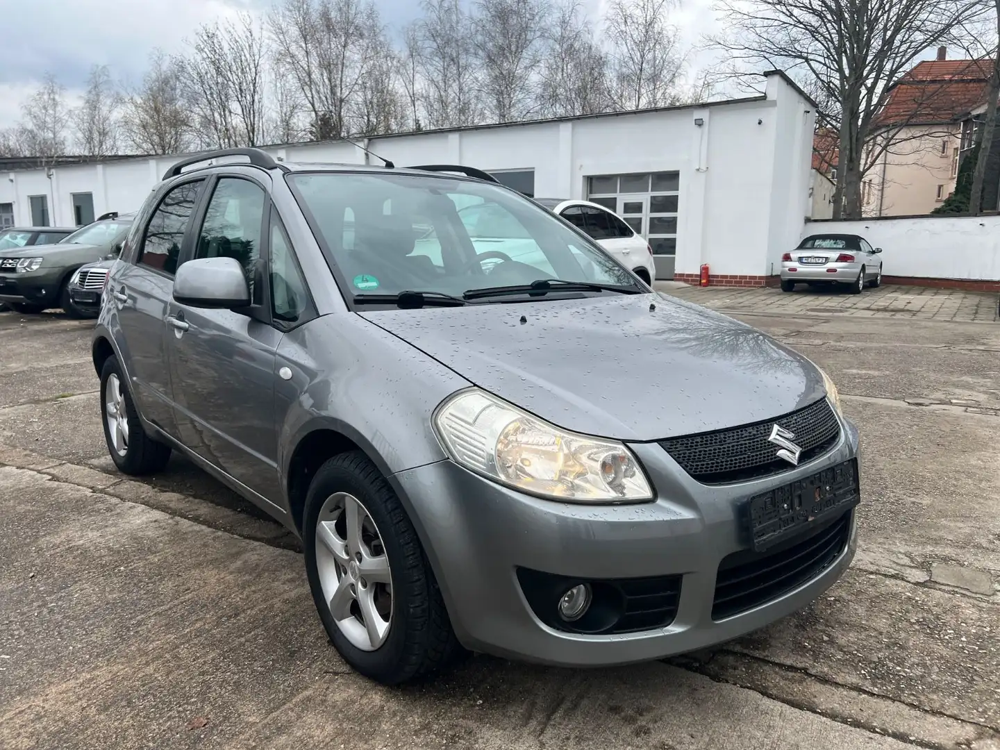 Suzuki SX4 1.6, Scheckheft, Klima, TÜV, AUTOMATIK Gris - 1