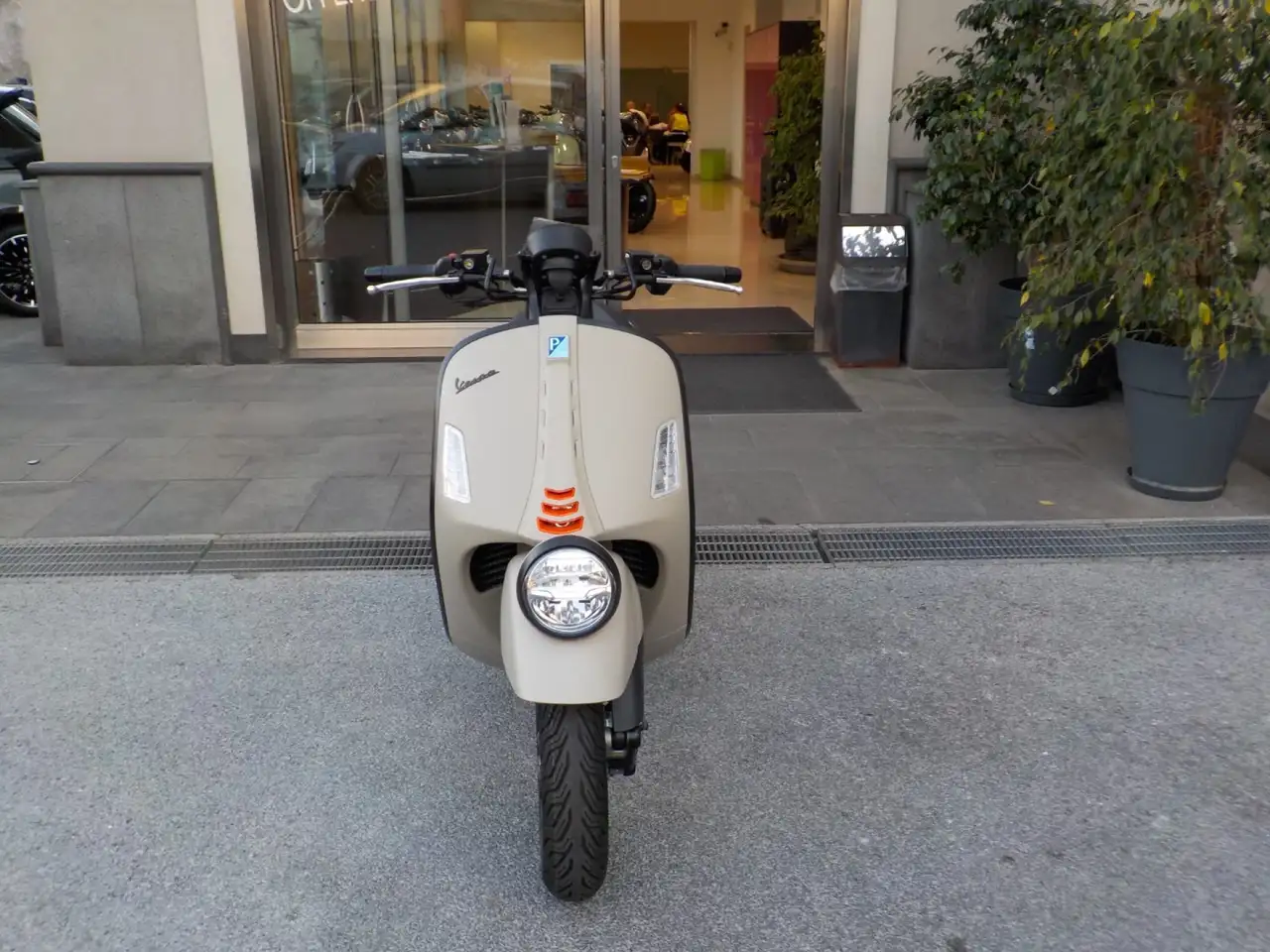 Vespa GTV 310
