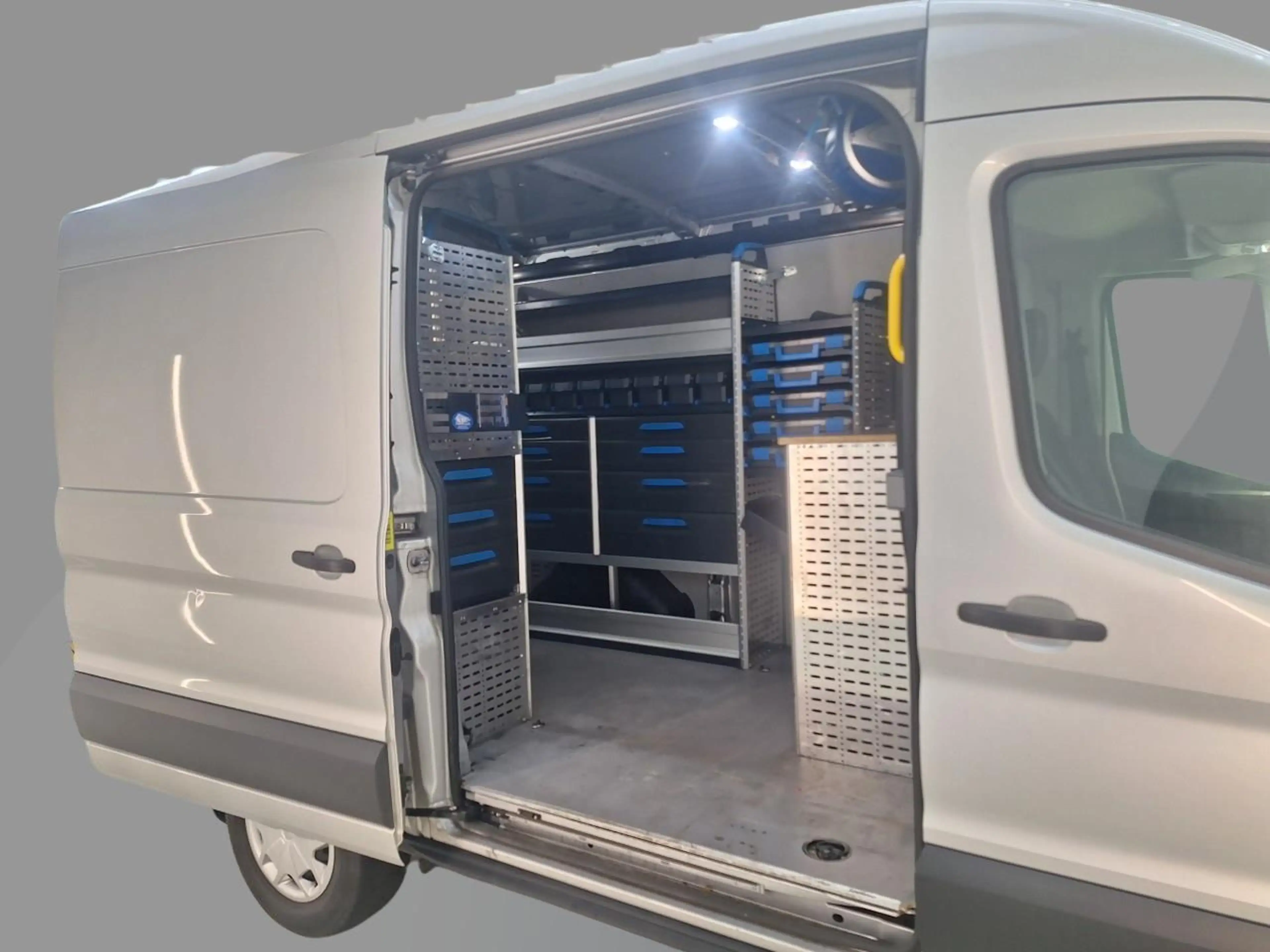 Ford Transit 350 2.0 TDCI L2H2 Trend | Volledig Ingerichte Laad — photo 5