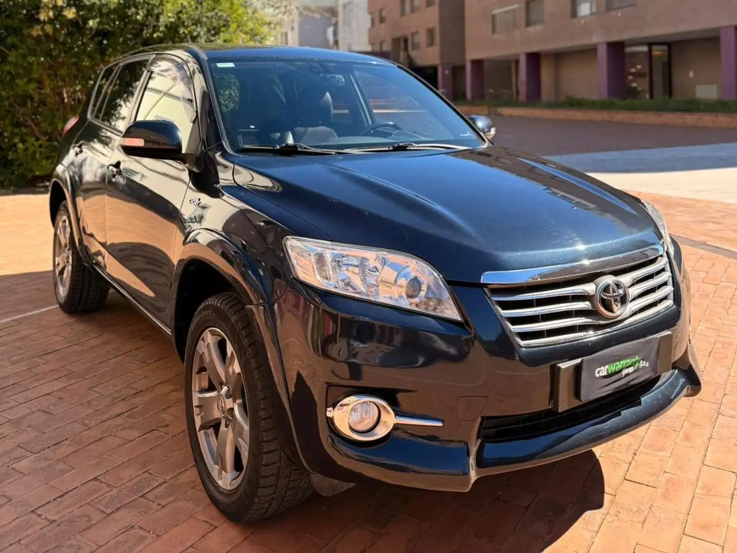 Toyota RAV 4 Rav4 III 2010 Crossover RAV4  2.2 Noir - 1