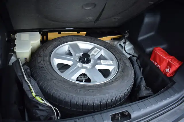 Land Rover Freelander view 14