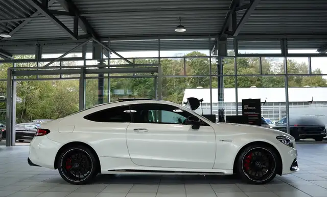 Mercedes-Benz C-Class view 7