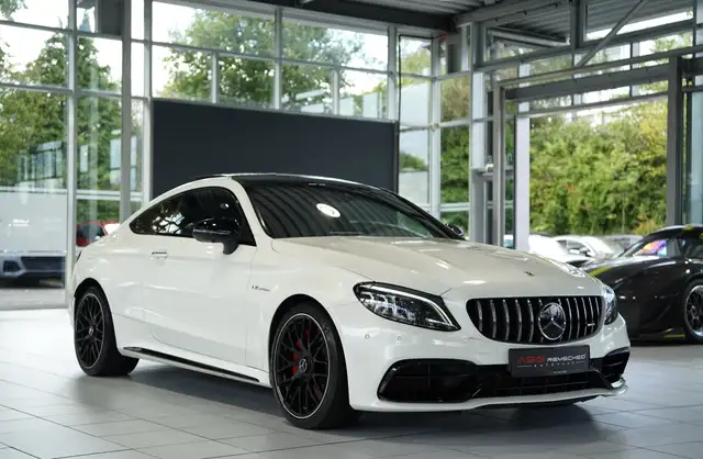 Mercedes-Benz C-Class view 6