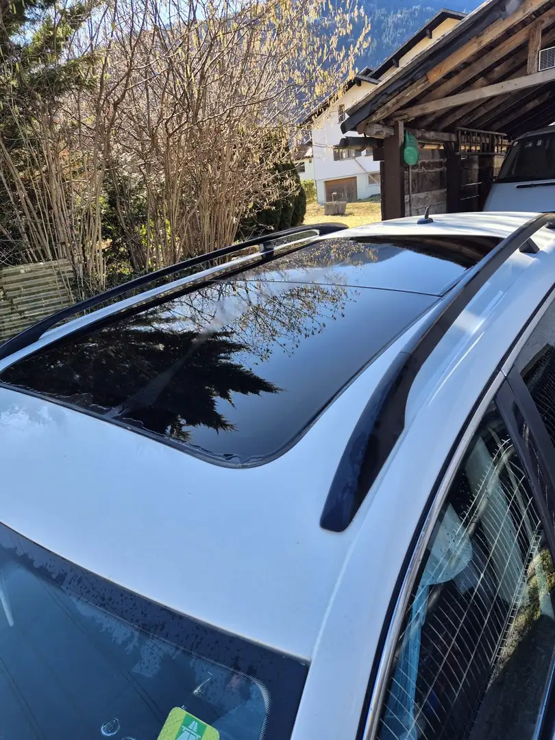 Volkswagen Golf Variant Golf Variant Highline 1,6 TDI 4Motion DPF Highline Weiß - 2