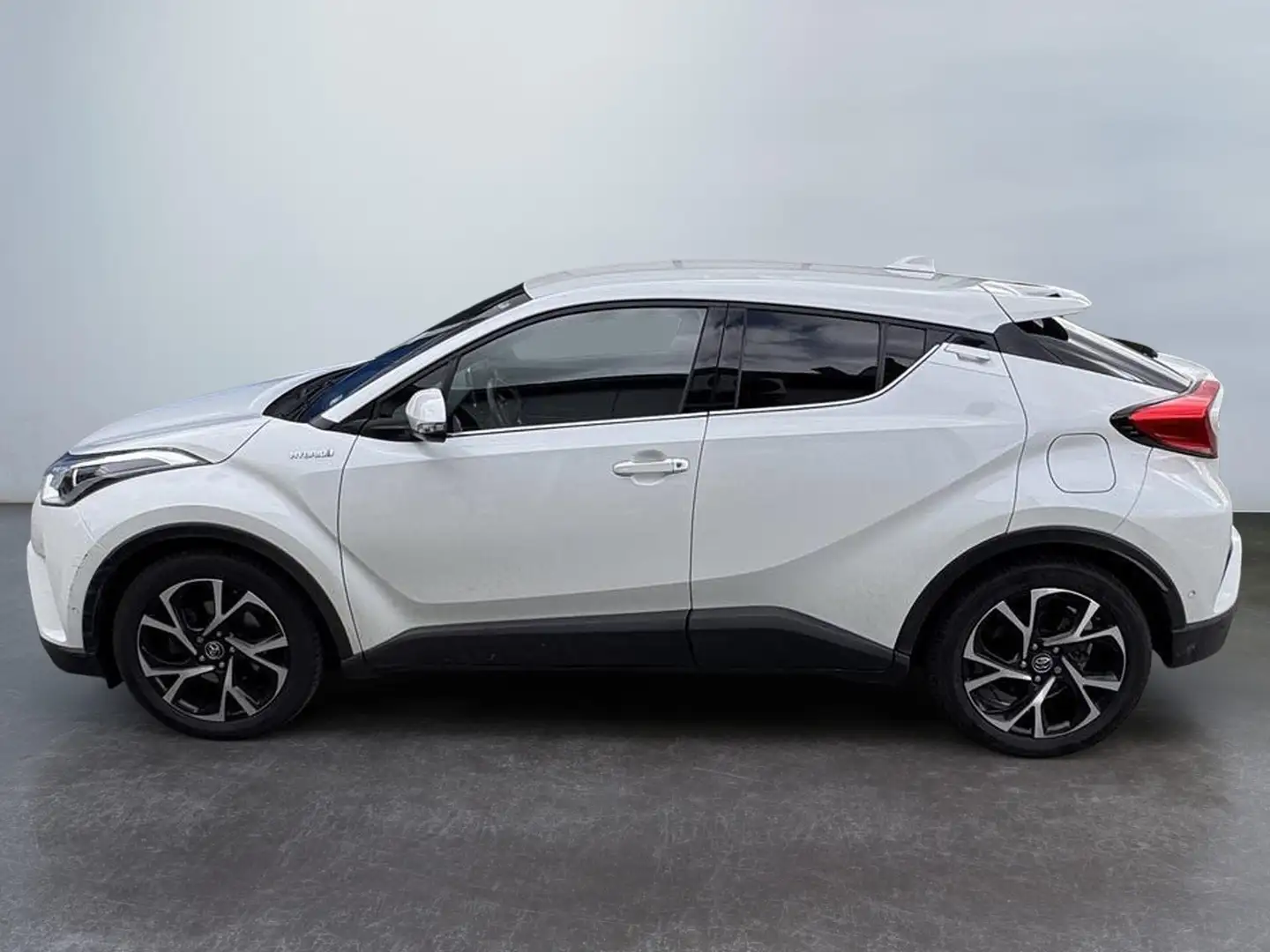 Toyota C-HR 1.8 Hybrid Club Automatik Garantie Navi Sitzhei... Blanco - 2