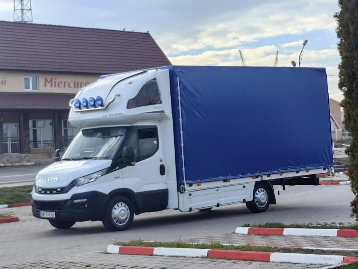 Iveco Daily 35c180 Blanc - 2