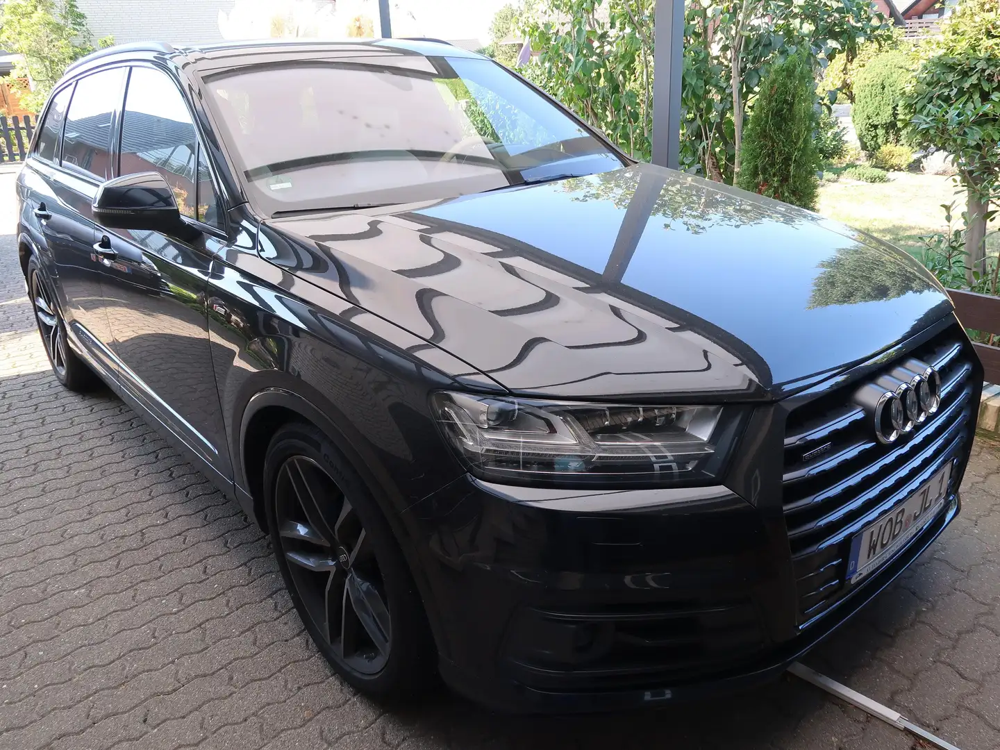 Audi Q7 3.0 TDI quattro Audi-individual S-line Selection Schwarz - 2