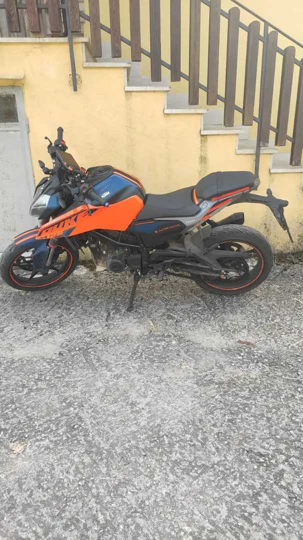 KTM 125 Duke Arancione - 1