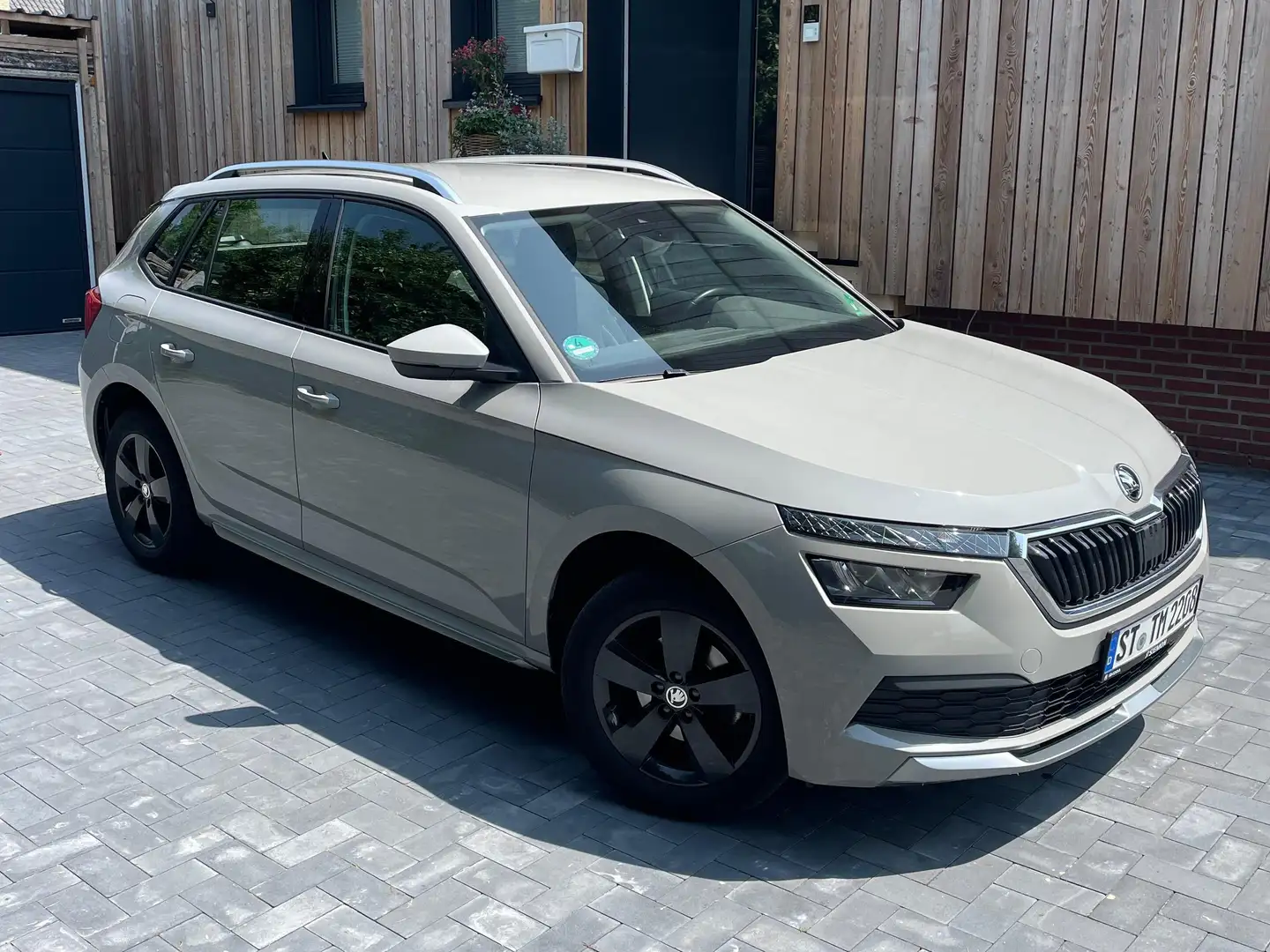 Skoda Kamiq Kamiq 1.0 TGI G-TEC Style Grau - 1
