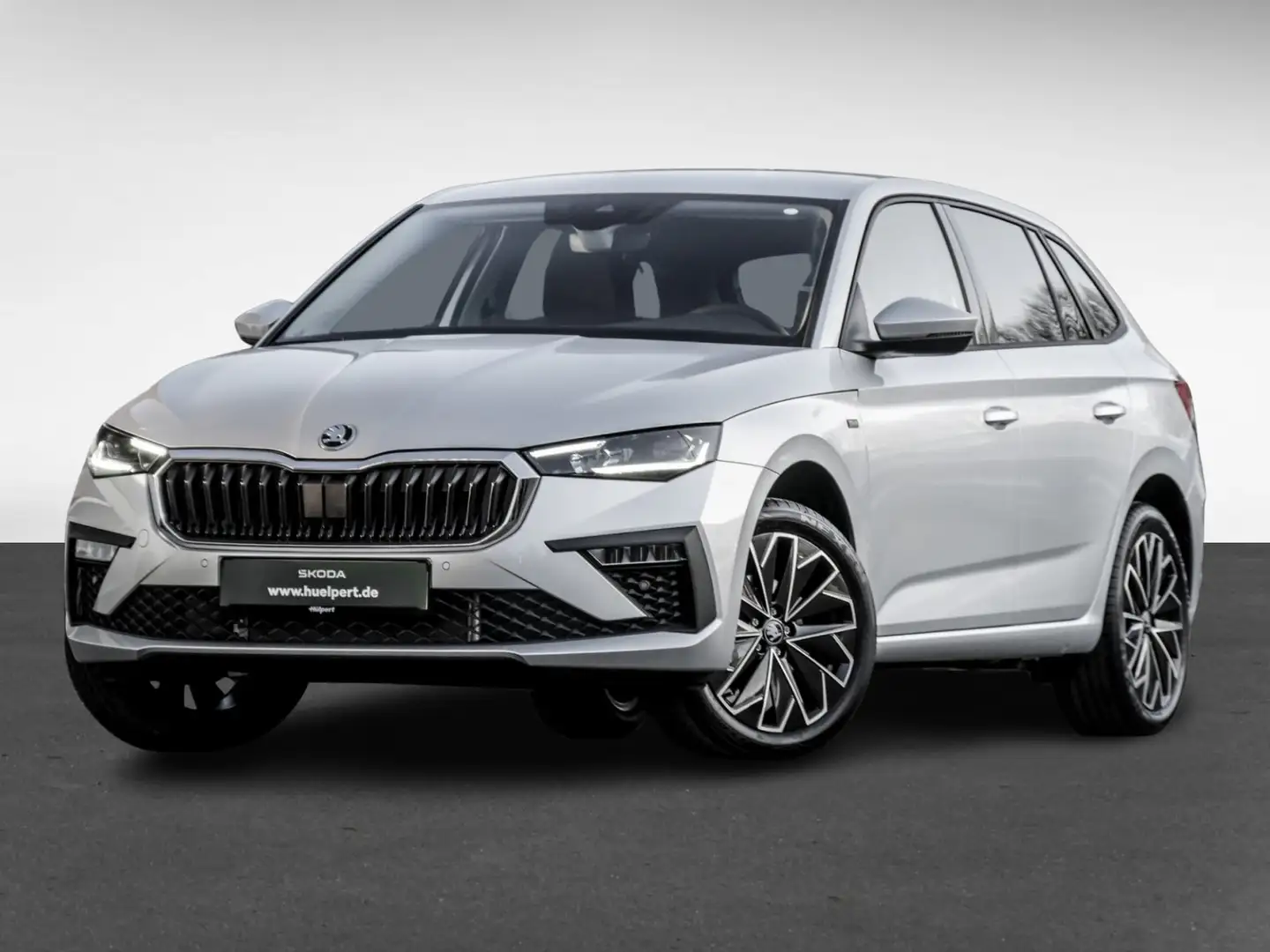Skoda Scala 1.0TSI Tour ACC PDC RFK SHZ Silber - 2