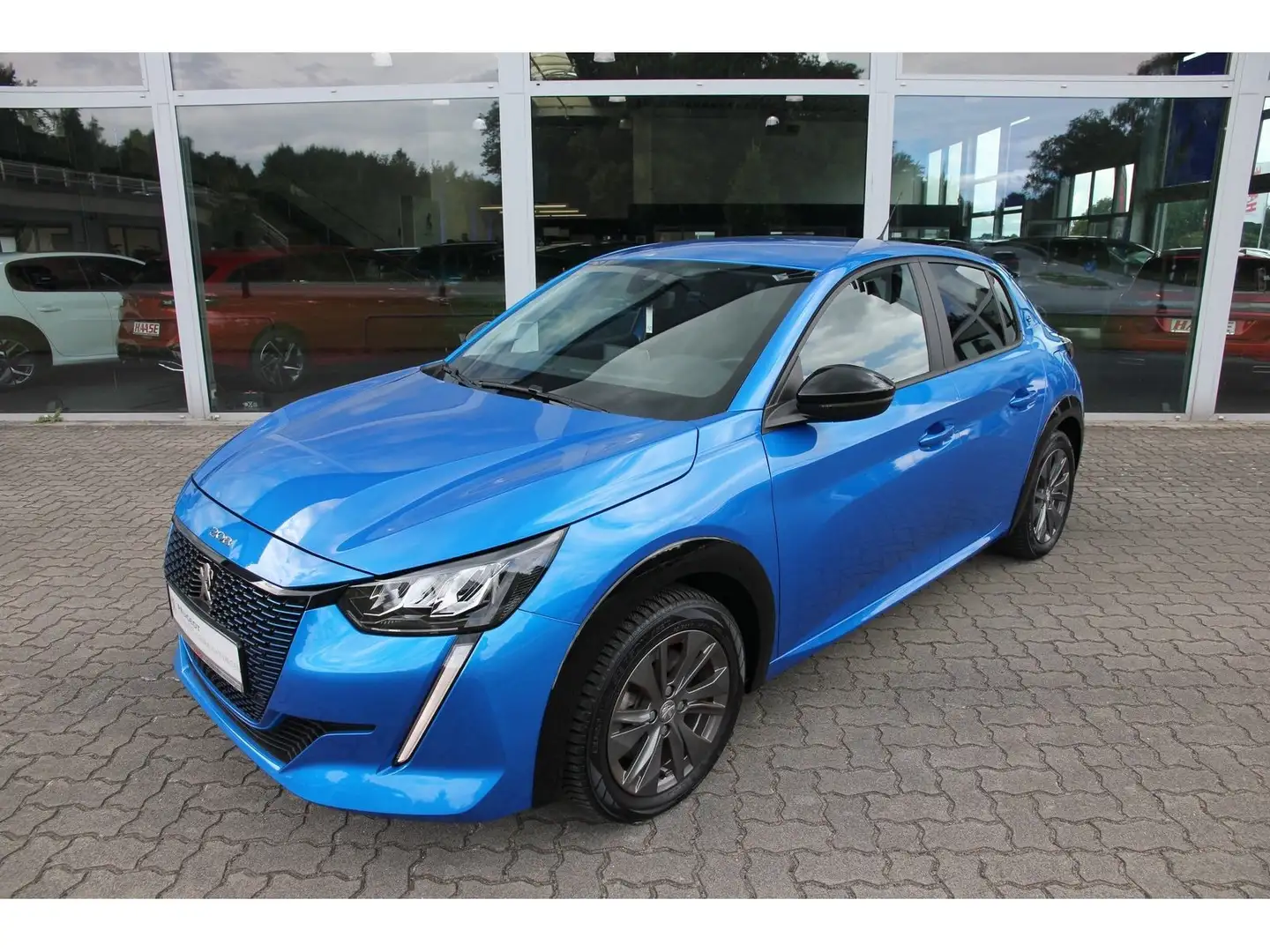 Peugeot 208 (e-) Active Pack 136 OBC 11KW Carplay Blauw - 1