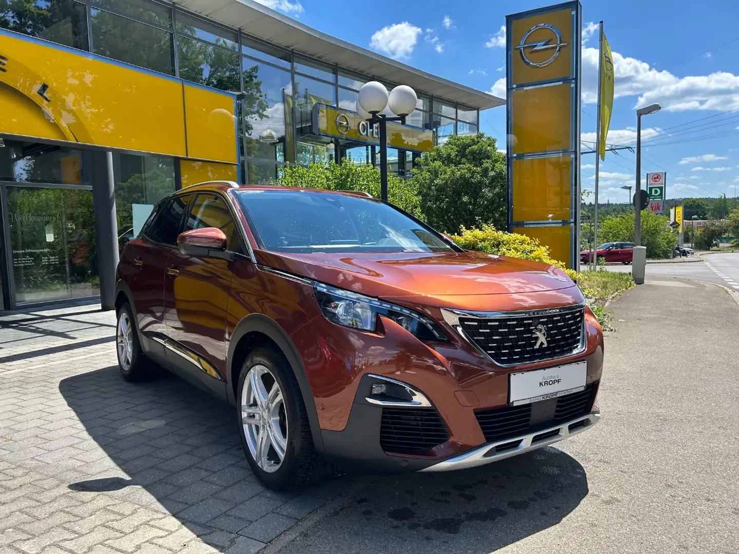 Peugeot 3008 1.5 BlueHDi 130 Allure FLA 360 el.Heck KAM Brown - 2
