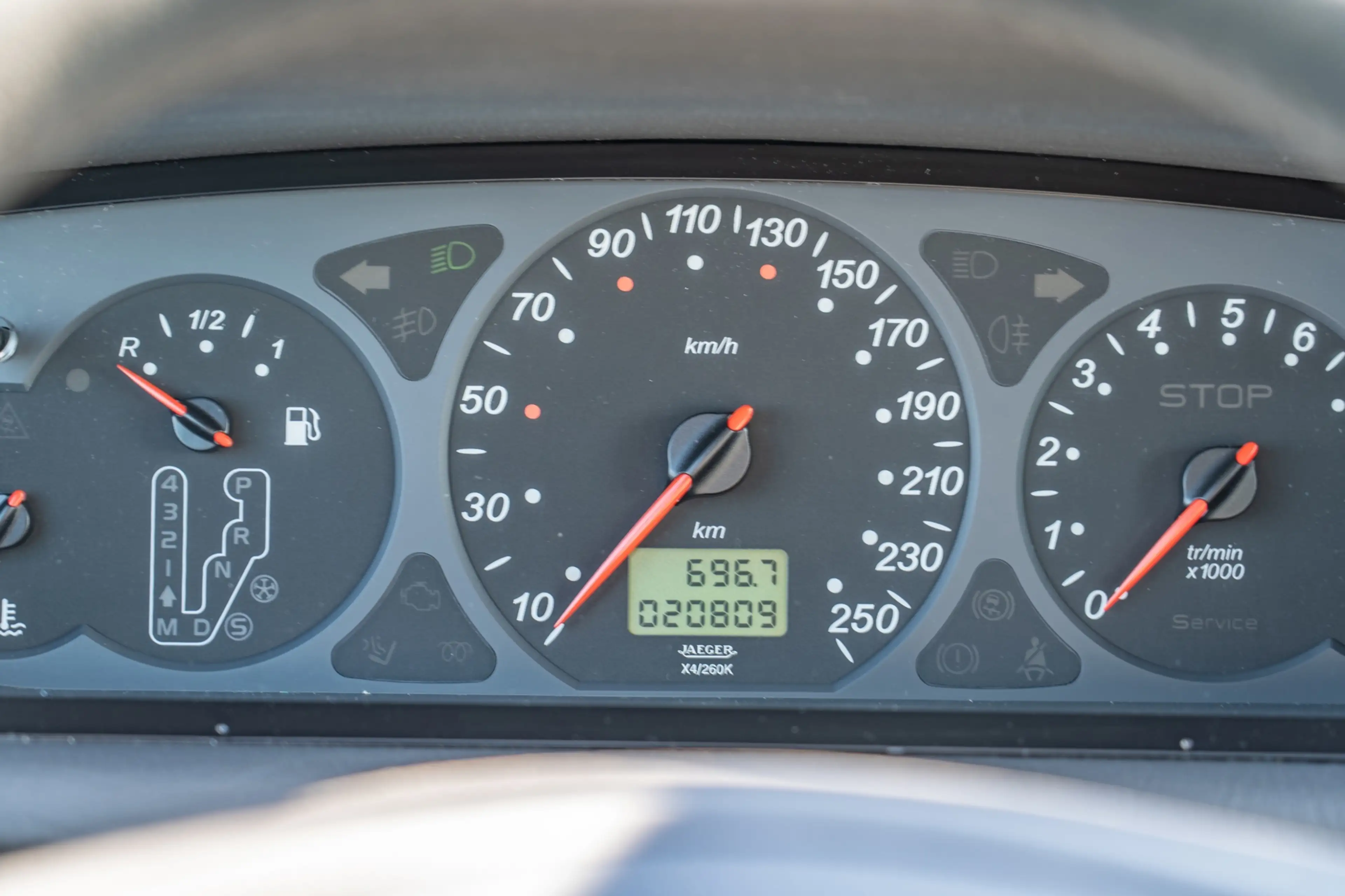 Citroen C5 3.0 V6 Exclusive — photo 10