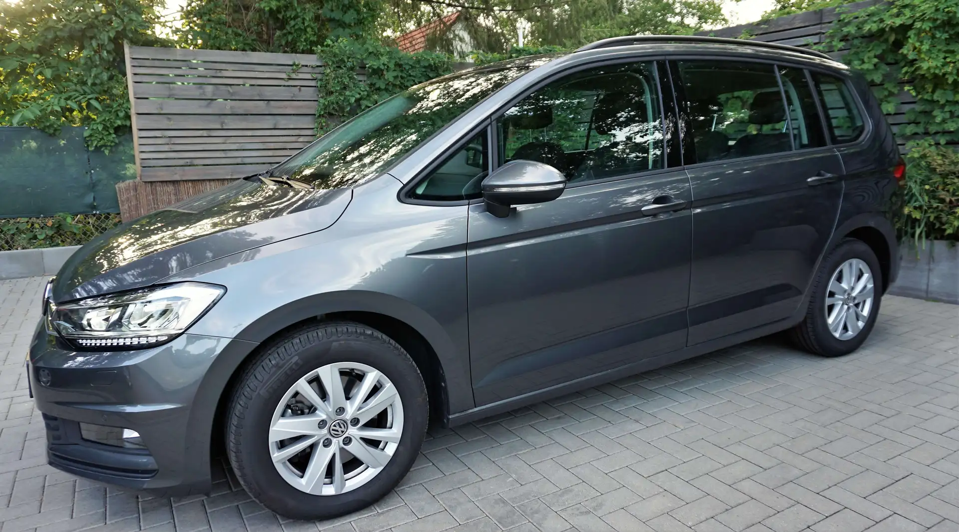 Volkswagen Touran Comfortline 3 Zo. Klimaau Spurhal Totwink Scheckhf Gris - 2