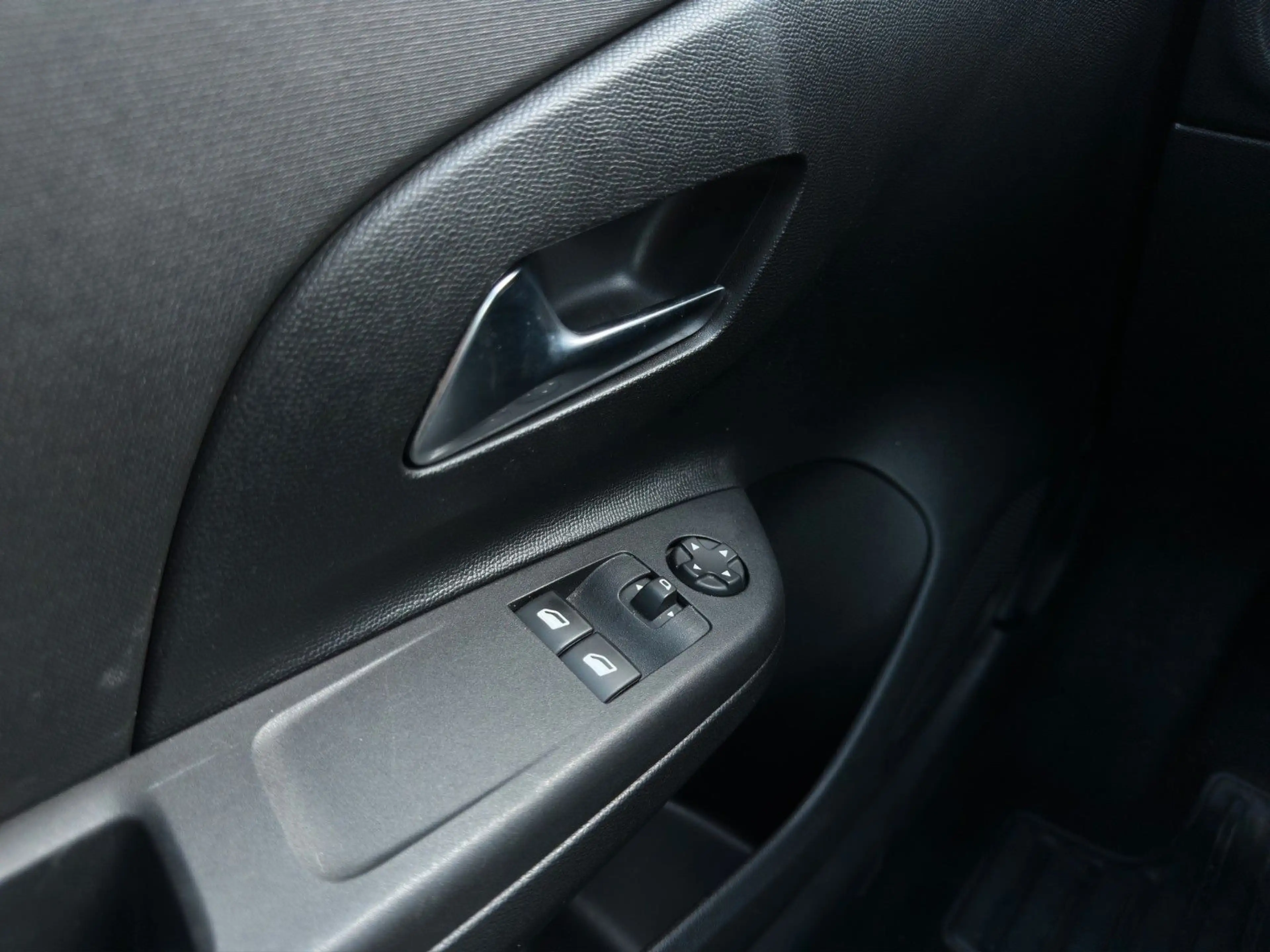 Opel Corsa F Premium "Edition" 1-Hand/Garantie/Klima — photo 19