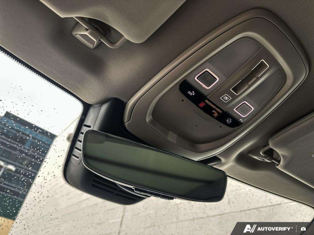 2026 Volvo XC90 T8 AWD Plus Dark Theme 7-Seater thumb 21