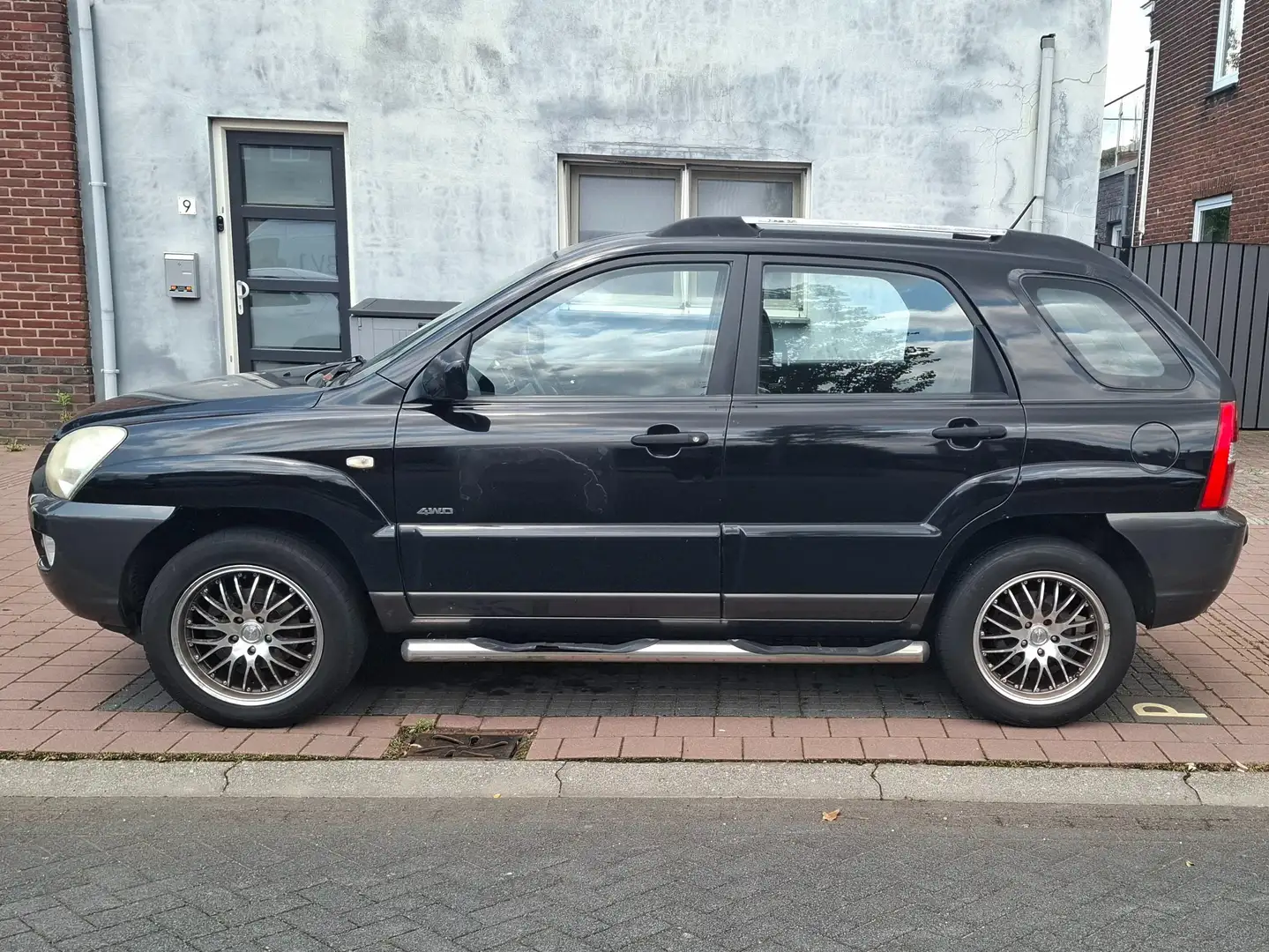 Kia Sportage Adventure V6 LPG | EXPORT Black - 2